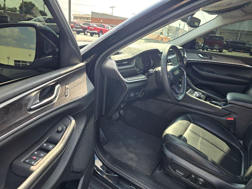 used 2023 Jeep Grand Cherokee L car, priced at $35,500