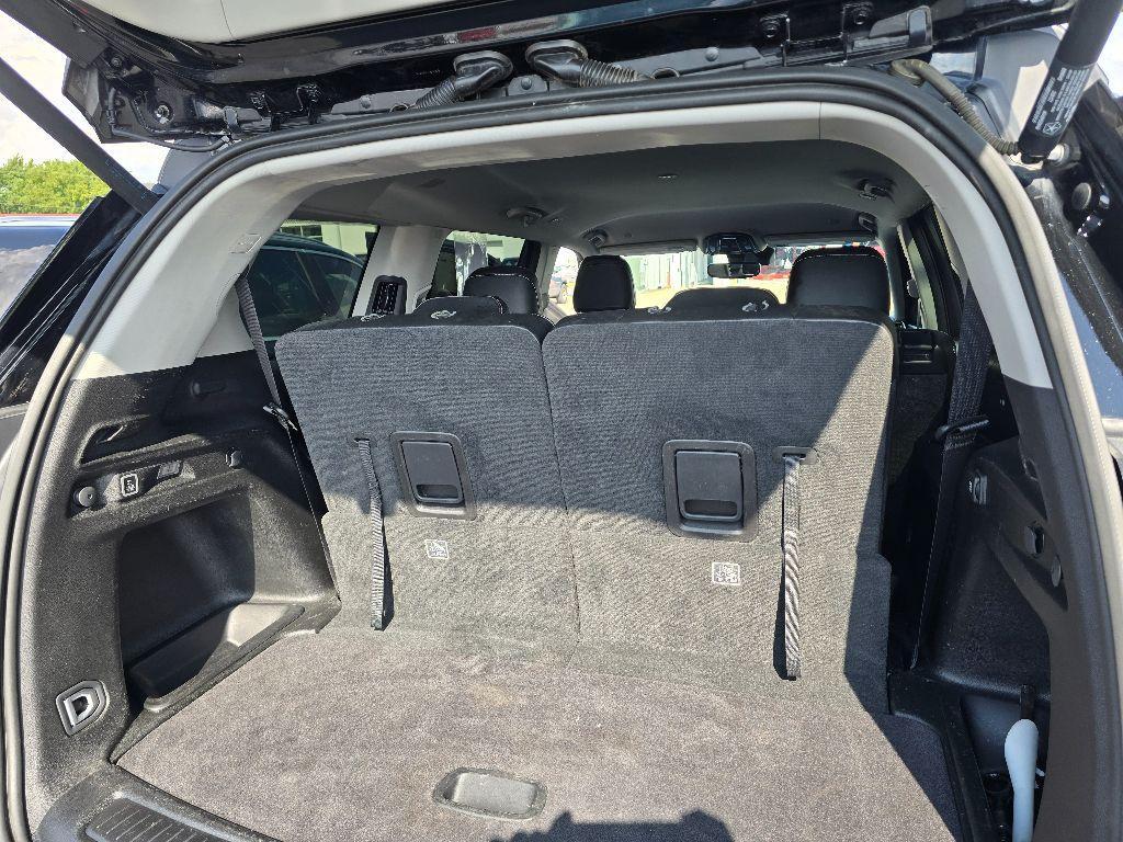 used 2023 Jeep Grand Cherokee L car, priced at $35,500