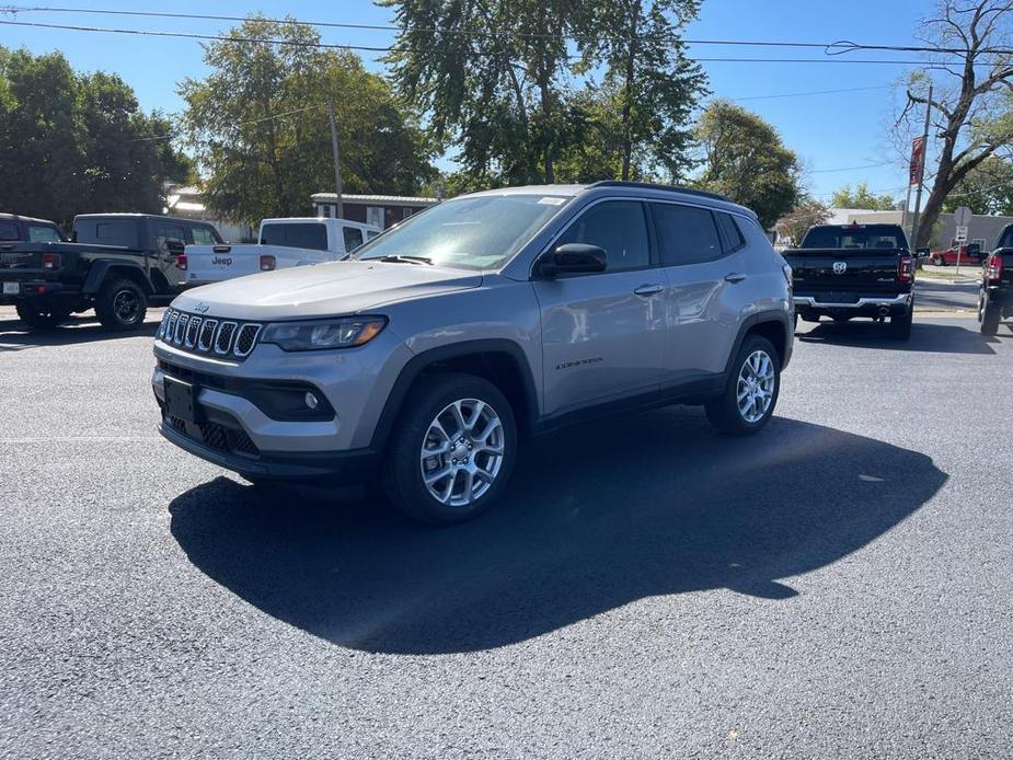 new 2023 Jeep Compass car, priced at $30,990