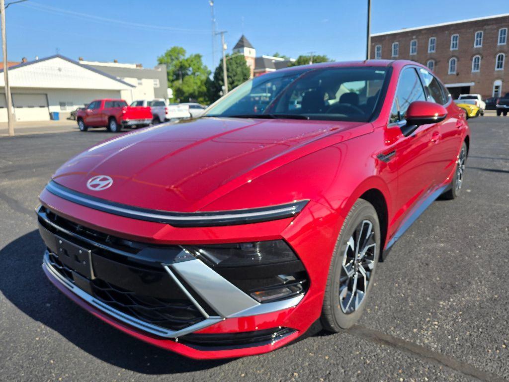 used 2025 Hyundai Sonata car, priced at $24,990