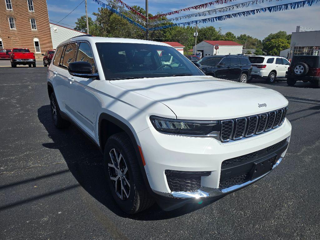 new 2025 Jeep Grand Cherokee L car, priced at $49,953