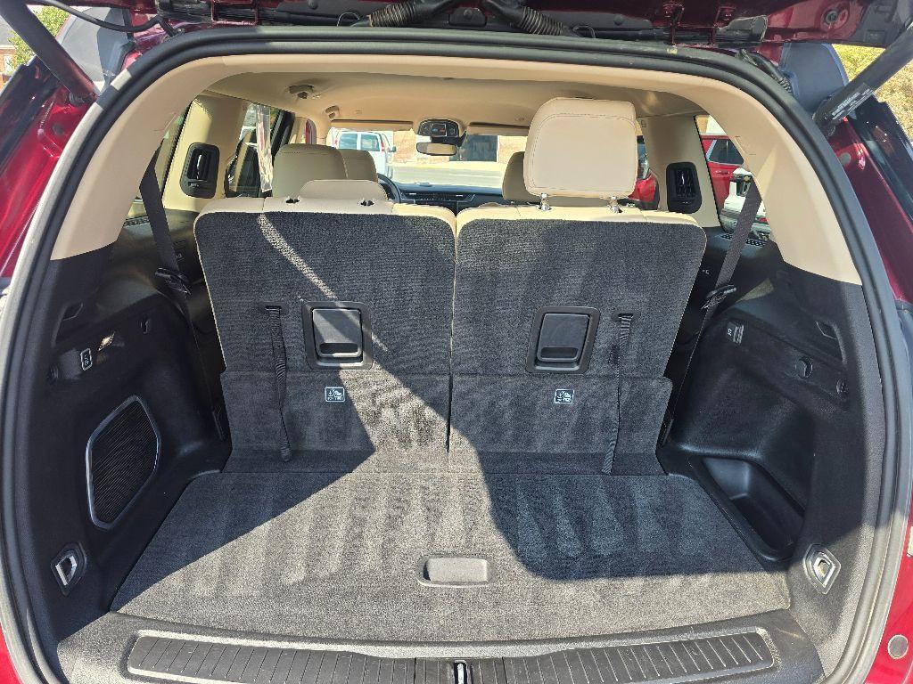 used 2021 Jeep Grand Cherokee L car, priced at $31,995