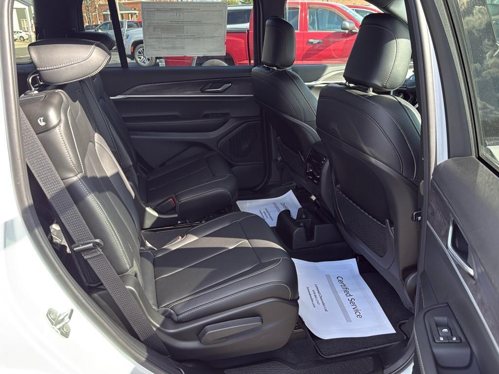 new 2025 Jeep Grand Cherokee L car, priced at $51,515