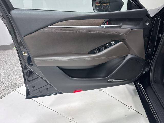 used 2018 Mazda Mazda6 car, priced at $22,000