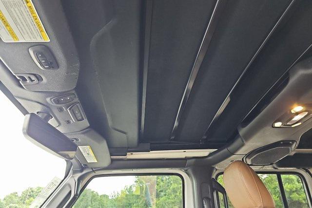 used 2020 Jeep Wrangler Unlimited car, priced at $36,000