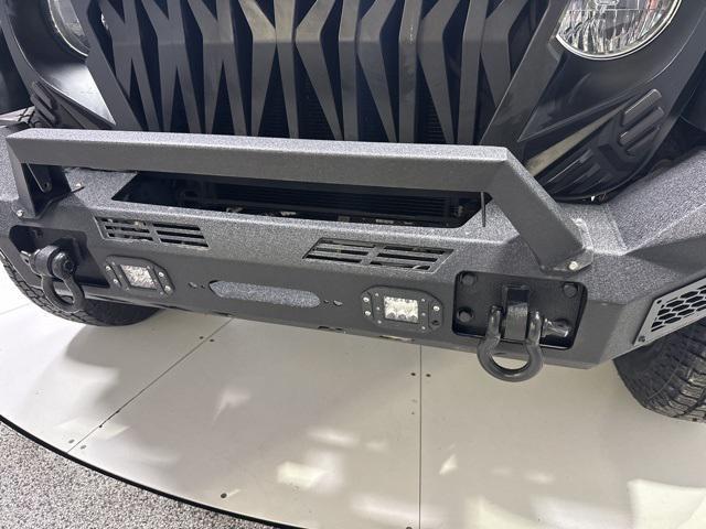 used 2020 Jeep Gladiator car, priced at $25,592