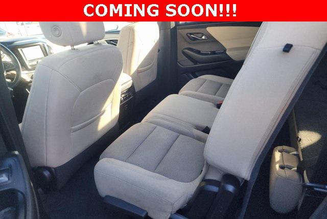 used 2023 Chevrolet Traverse car, priced at $23,532