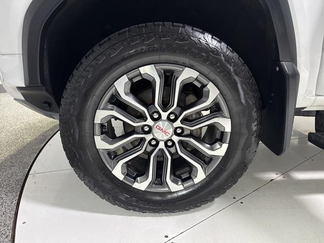 used 2023 GMC Canyon car, priced at $41,920