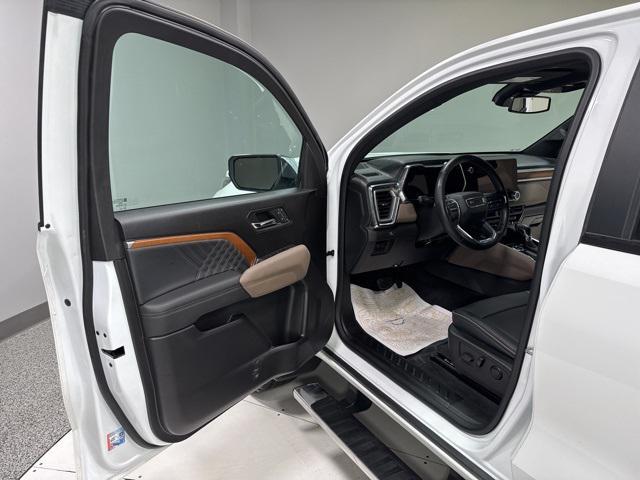 used 2023 GMC Canyon car, priced at $41,920