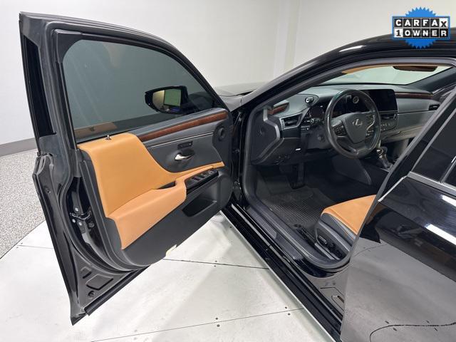 used 2025 Lexus ES 350 car, priced at $42,500