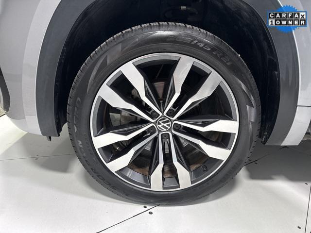 used 2020 Volkswagen Atlas Cross Sport car, priced at $28,979