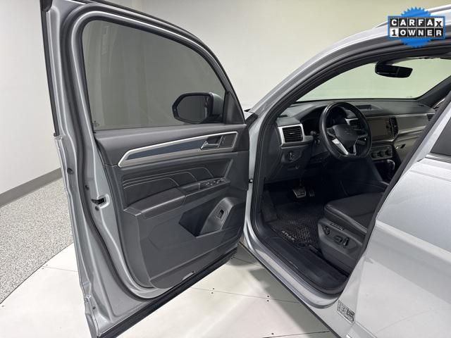 used 2020 Volkswagen Atlas Cross Sport car, priced at $28,979