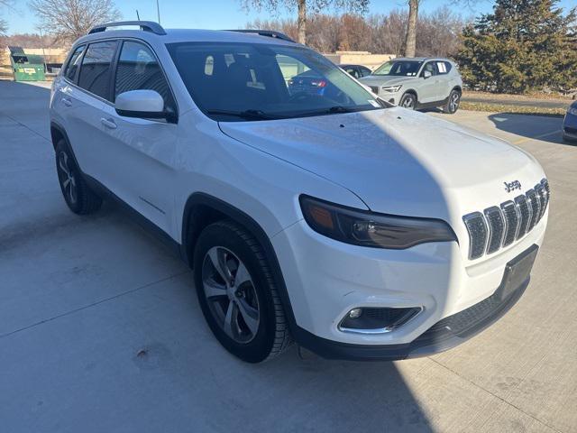 used 2019 Jeep Cherokee car, priced at $16,376