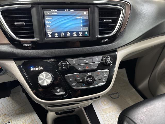 used 2019 Chrysler Pacifica car, priced at $22,000