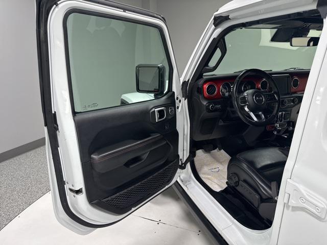 used 2019 Jeep Wrangler Unlimited car, priced at $35,980