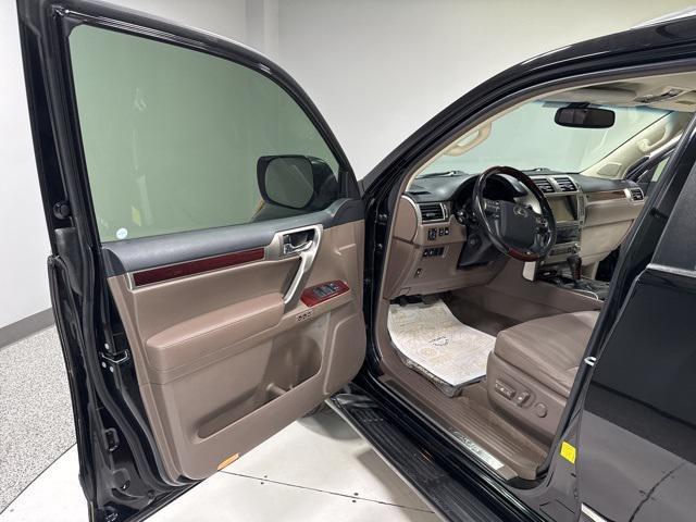 used 2016 Lexus GX 460 car, priced at $26,000
