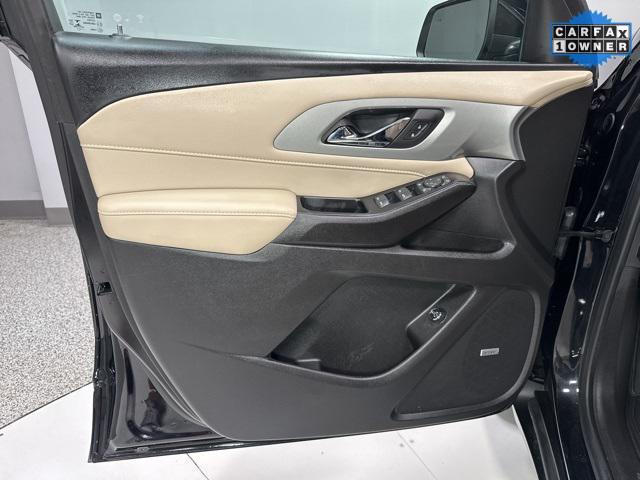 used 2022 Chevrolet Traverse car, priced at $31,905