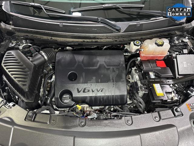 used 2022 Chevrolet Traverse car, priced at $31,905