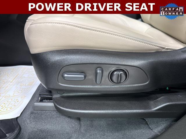 used 2022 Chevrolet Traverse car, priced at $31,905