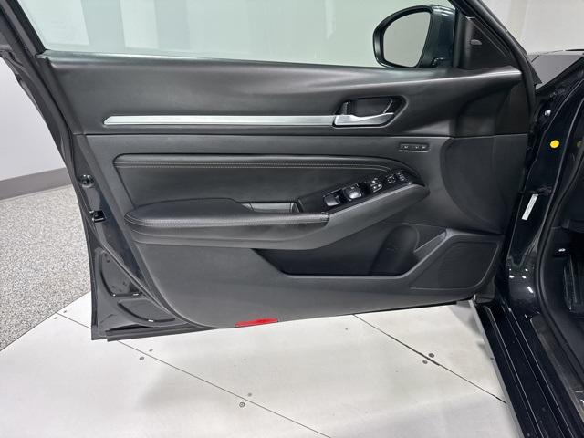 used 2021 Nissan Altima car, priced at $21,500