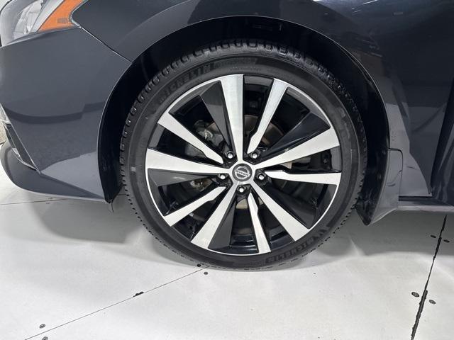 used 2021 Nissan Altima car, priced at $21,500
