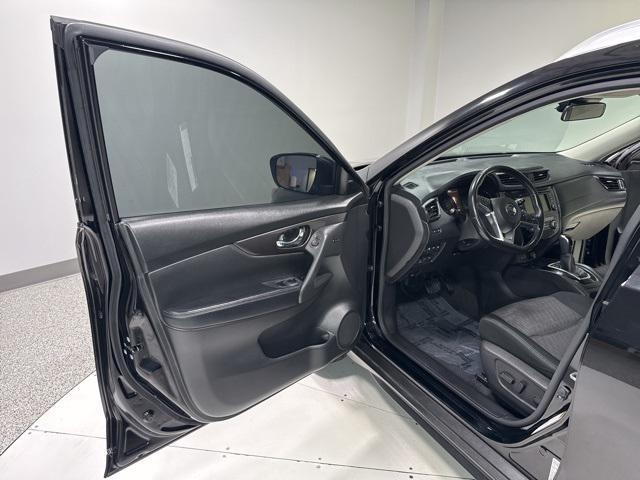 used 2019 Nissan Rogue car, priced at $20,000