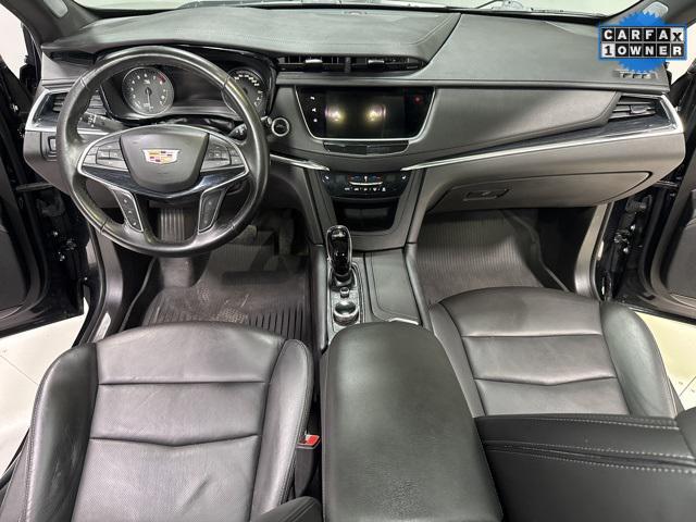 used 2023 Cadillac XT5 car, priced at $34,000