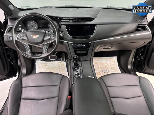 used 2022 Cadillac XT5 car, priced at $37,500