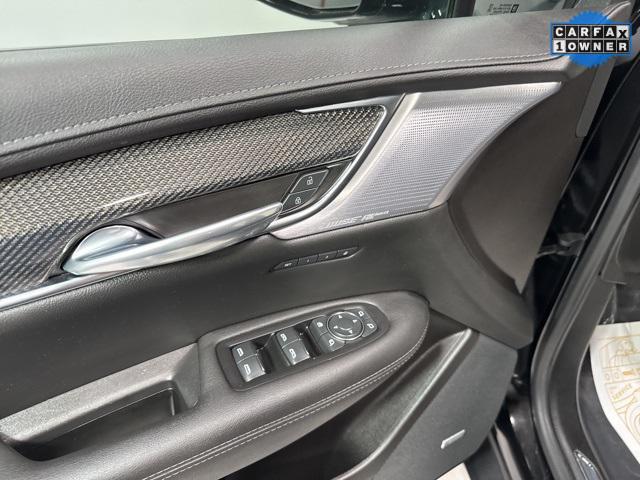 used 2022 Cadillac XT5 car, priced at $37,500
