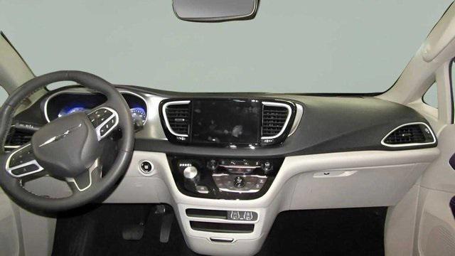used 2023 Chrysler Pacifica car, priced at $23,313