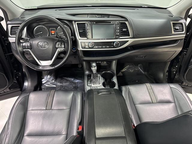 used 2018 Toyota Highlander car, priced at $26,500