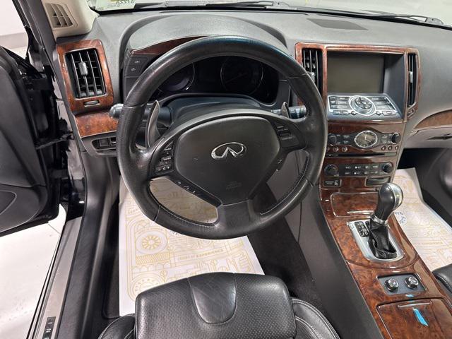 used 2009 INFINITI G37 car, priced at $15,000