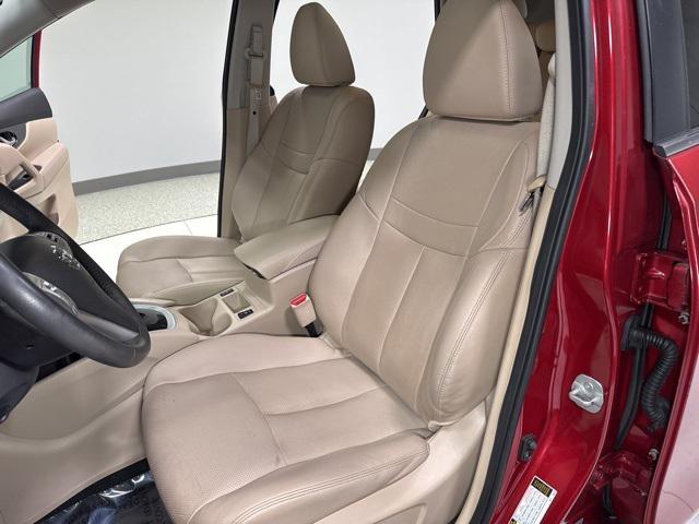 used 2016 Nissan Rogue car, priced at $15,564