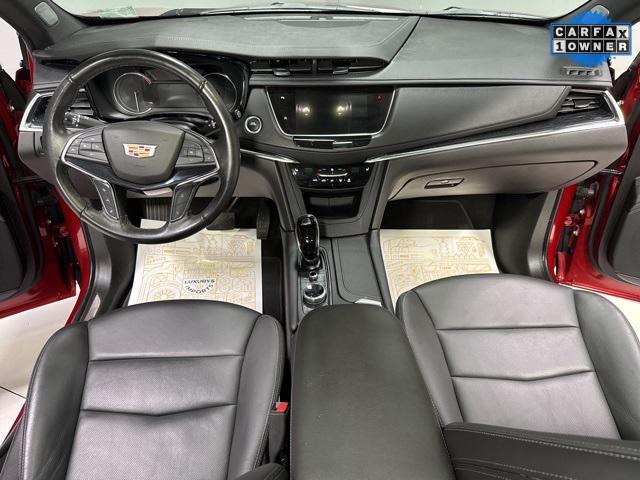 used 2022 Cadillac XT5 car, priced at $34,000