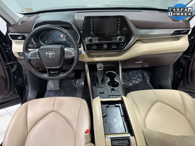 used 2021 Toyota Highlander Hybrid car, priced at $33,985