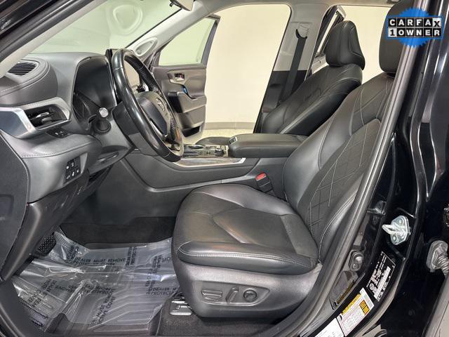 used 2020 Toyota Highlander car, priced at $37,000