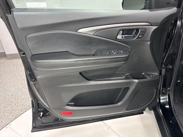 used 2021 Honda Pilot car, priced at $31,515