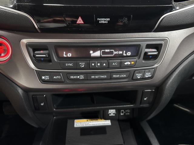 used 2021 Honda Pilot car, priced at $31,515