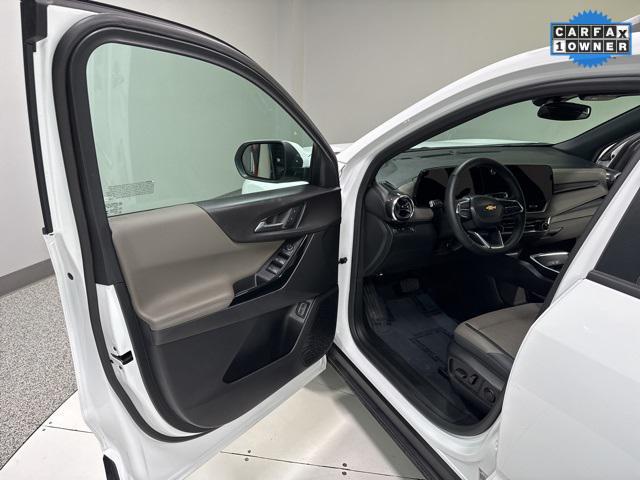 used 2025 Chevrolet Equinox car, priced at $26,985