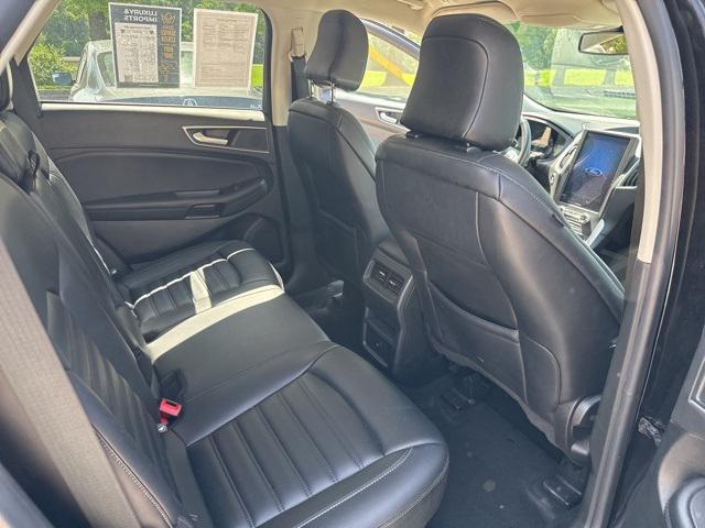 used 2024 Ford Edge car, priced at $25,000