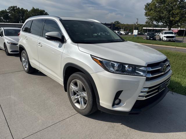 used 2017 Toyota Highlander car, priced at $27,985