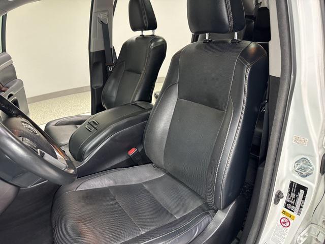 used 2018 Toyota Highlander car, priced at $29,465