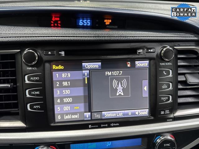 used 2019 Toyota Highlander car, priced at $28,985