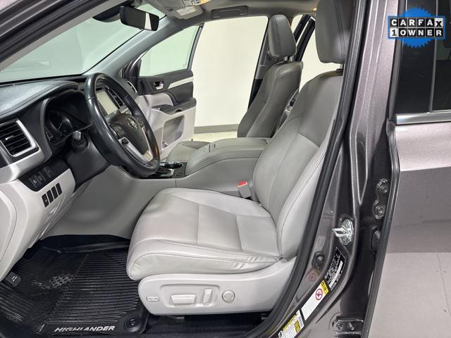 used 2019 Toyota Highlander car, priced at $28,985