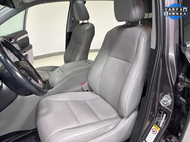 used 2019 Toyota Highlander car, priced at $28,985