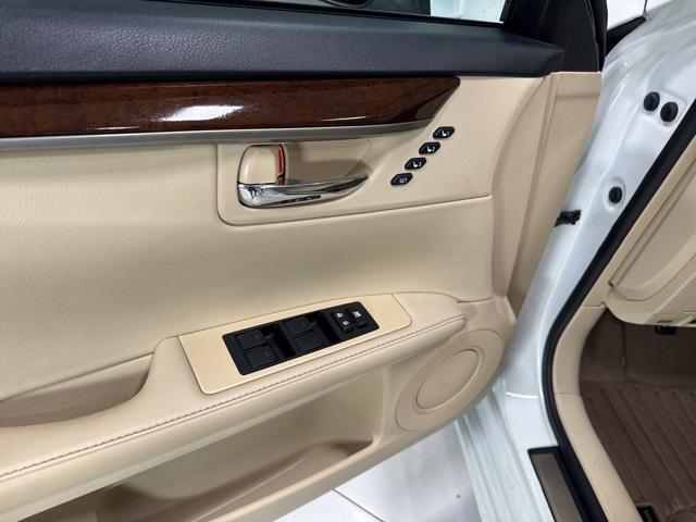 used 2014 Lexus ES 350 car, priced at $19,985