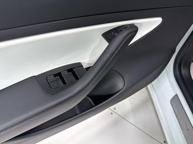 used 2019 Tesla Model 3 car, priced at $21,000