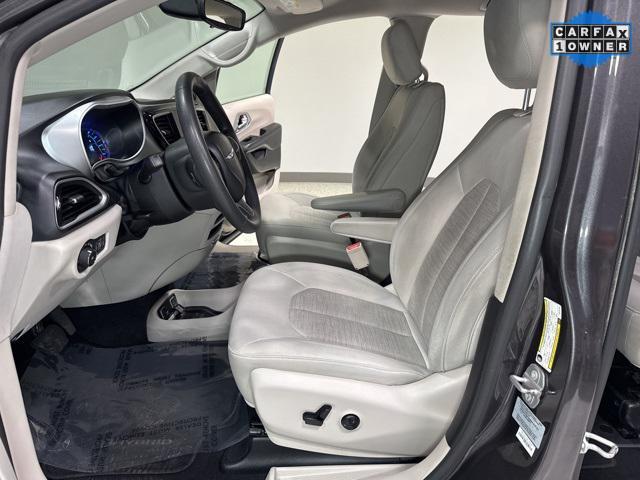used 2017 Chrysler Pacifica Hybrid car, priced at $19,998