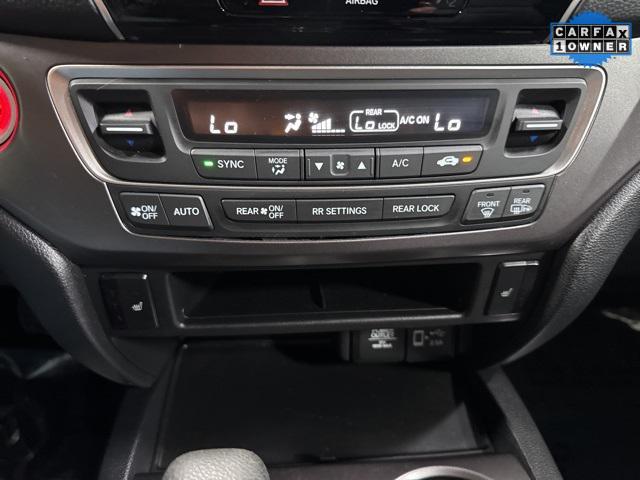 used 2020 Honda Pilot car, priced at $25,653