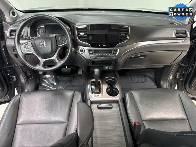 used 2020 Honda Pilot car, priced at $25,653